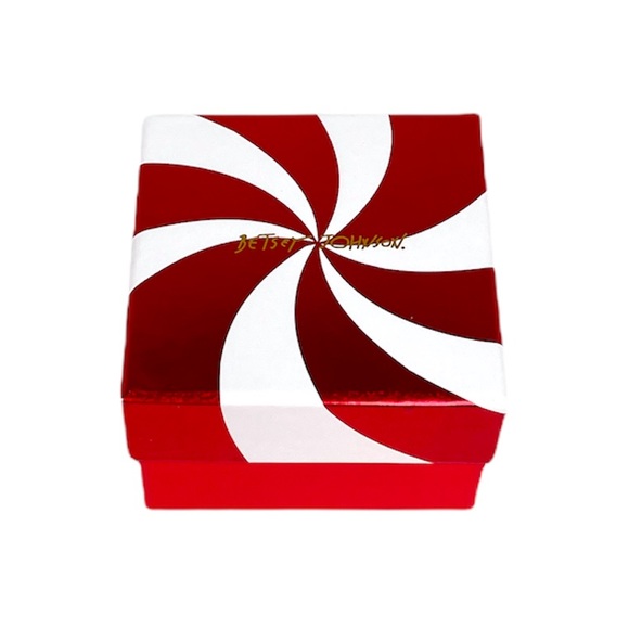 Betsey Johnson Feliz Navidad Gingerbread Drop Earrings, Gold Tone - Picture 4 of 5